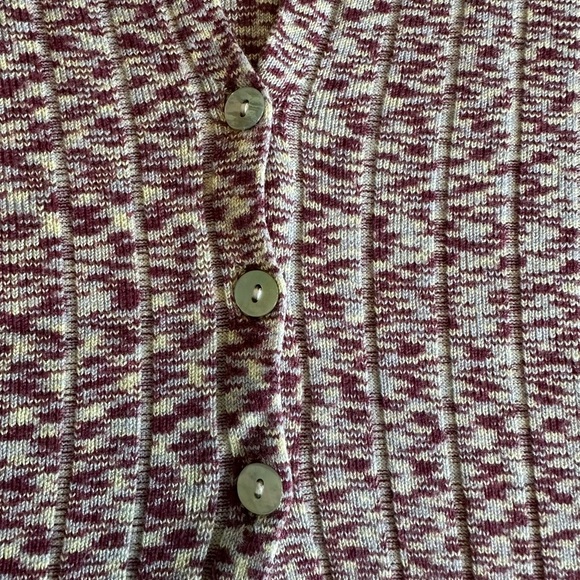 Cotton Candy LA | Collared Long Sleeve Top with 3-Button Closure, Size M - Picture 4 of 8